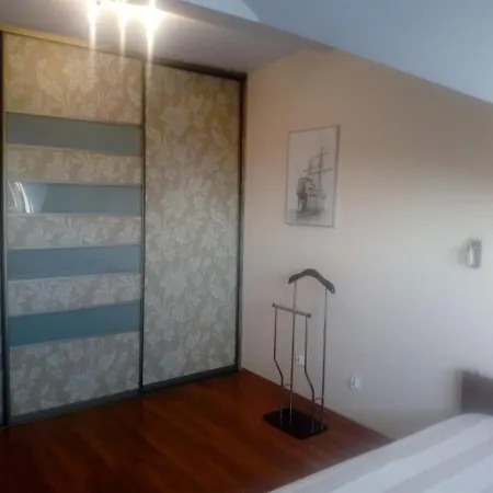 Apartament Lesna *